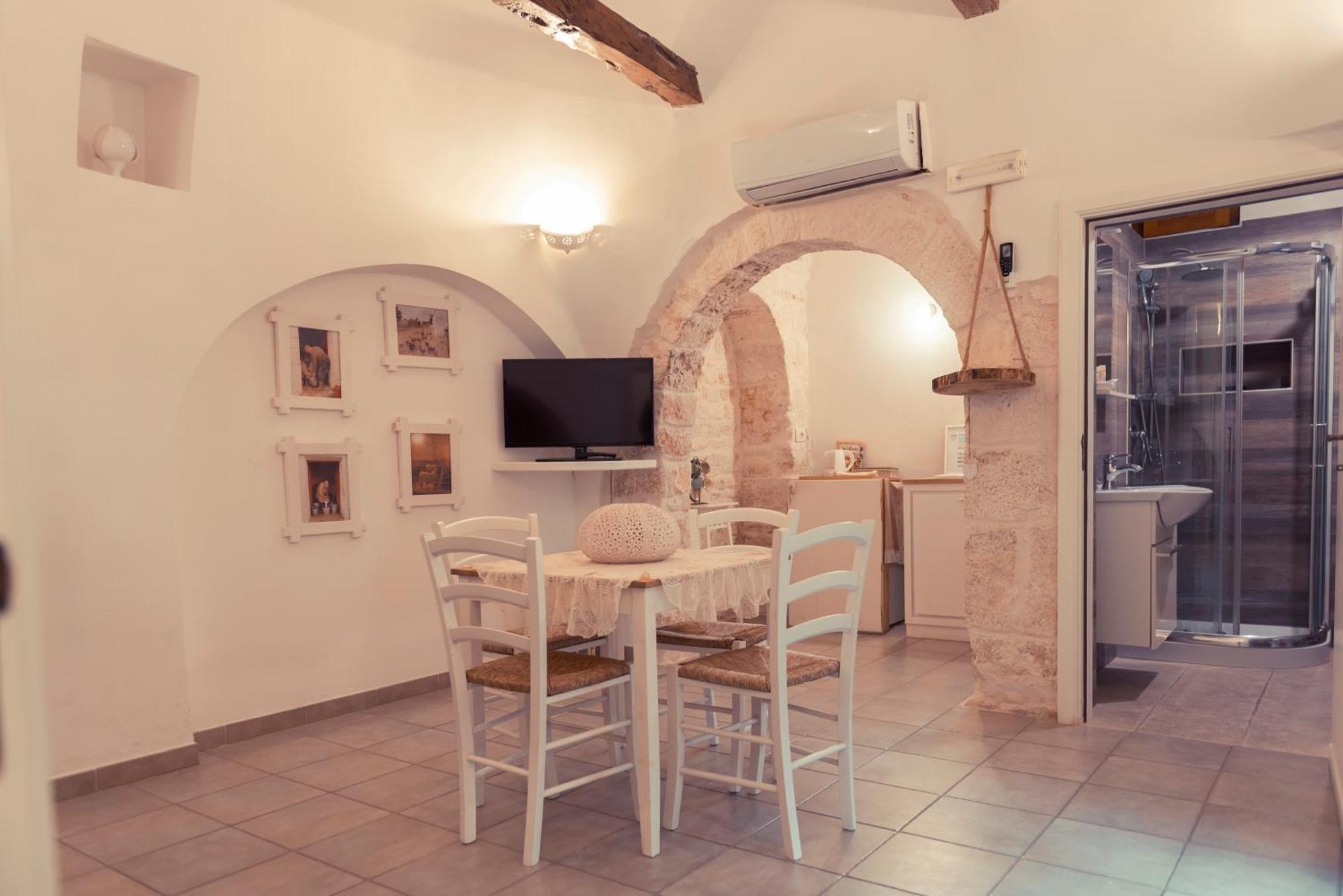 Trulli Antichi Mestieri - Widespread Trulli In The Historic Center Bed & Breakfast Alberobello Ngoại thất bức ảnh