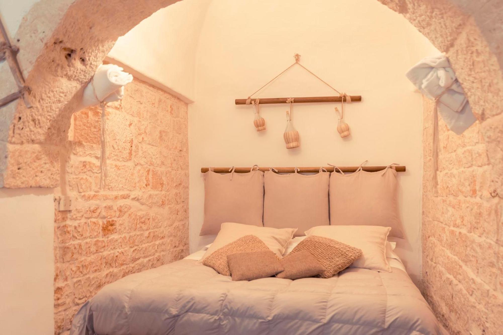 Trulli Antichi Mestieri - Widespread Trulli In The Historic Center Bed & Breakfast Alberobello Ngoại thất bức ảnh