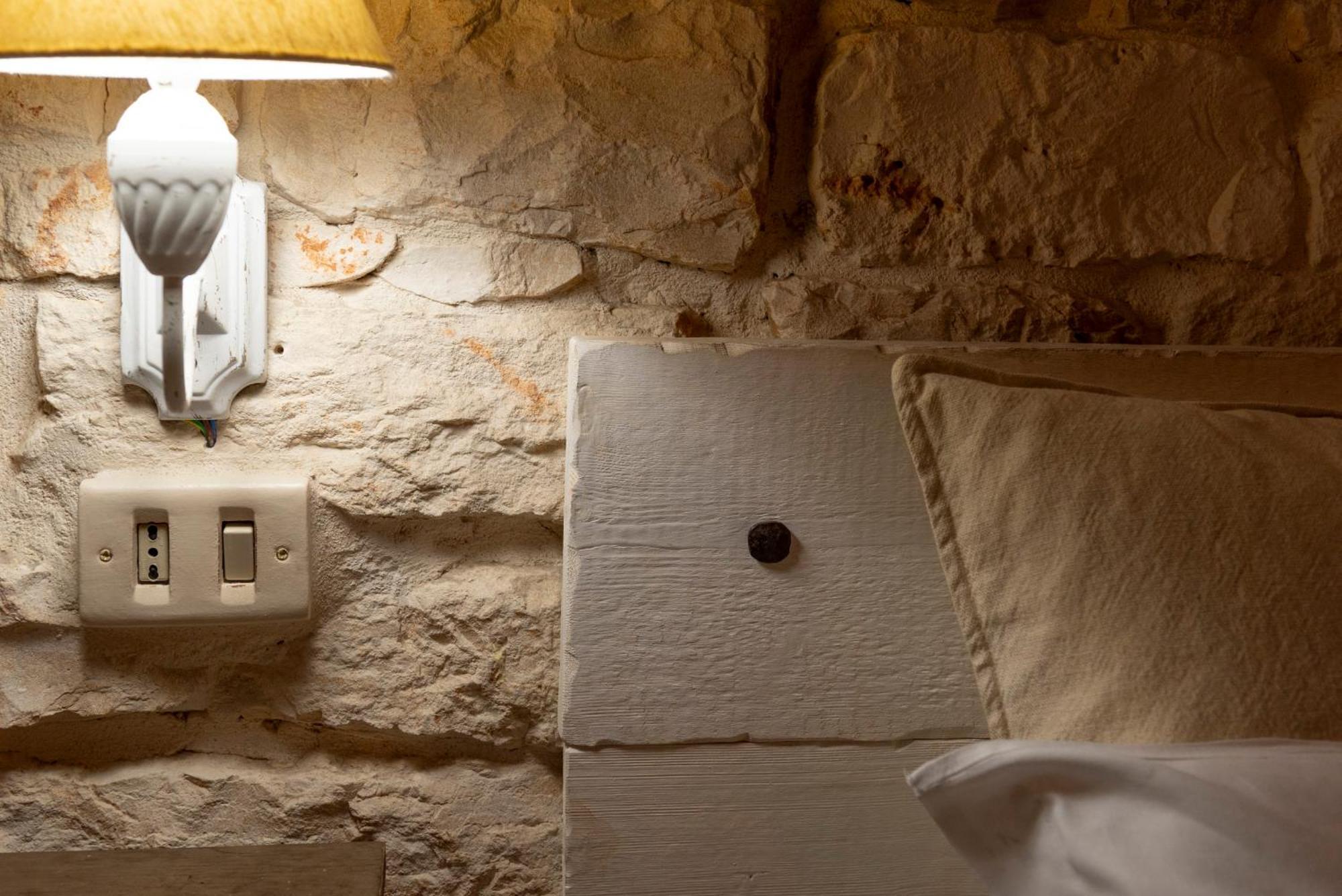 Trulli Antichi Mestieri - Widespread Trulli In The Historic Center Bed & Breakfast Alberobello Ngoại thất bức ảnh