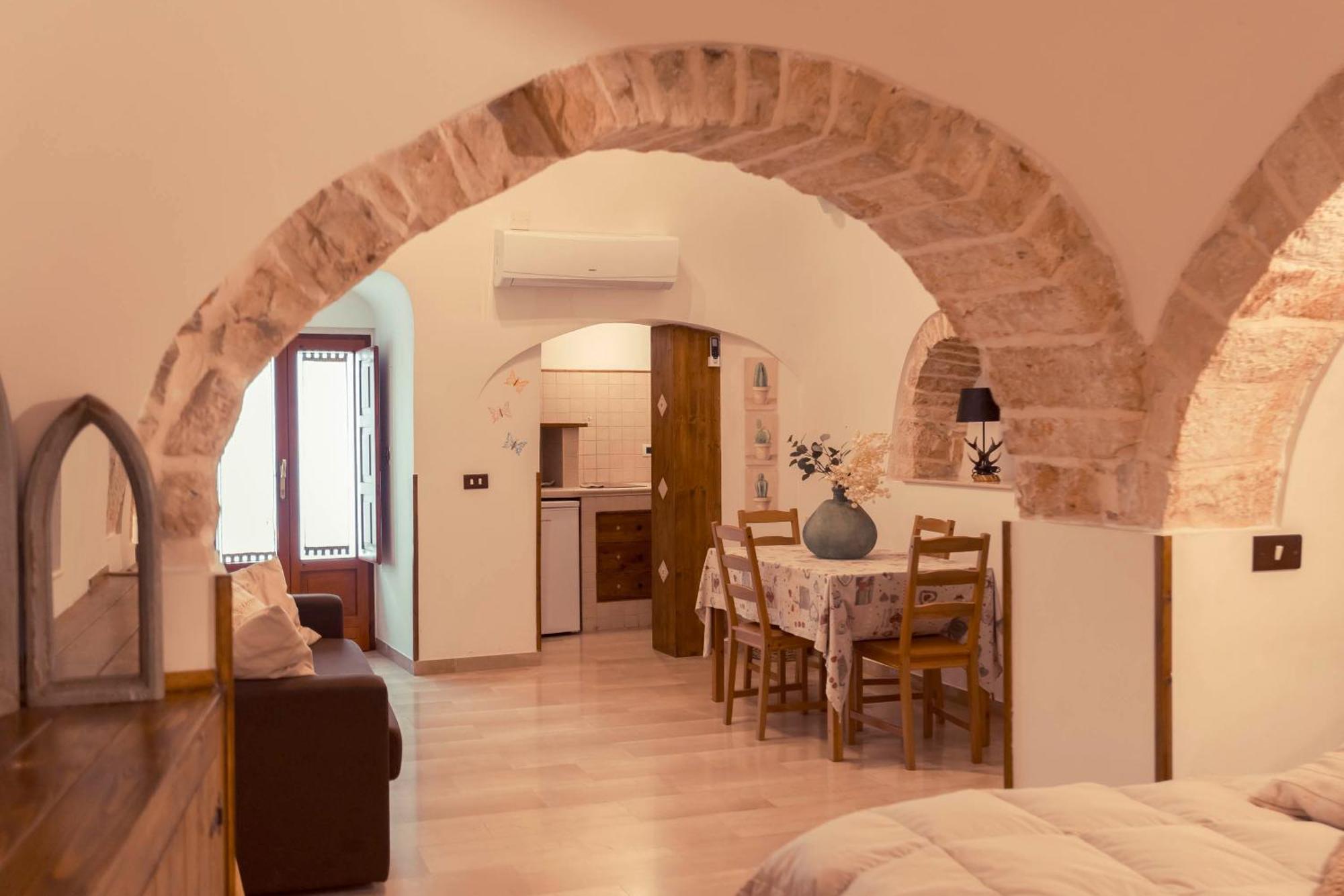 Trulli Antichi Mestieri - Widespread Trulli In The Historic Center Bed & Breakfast Alberobello Ngoại thất bức ảnh